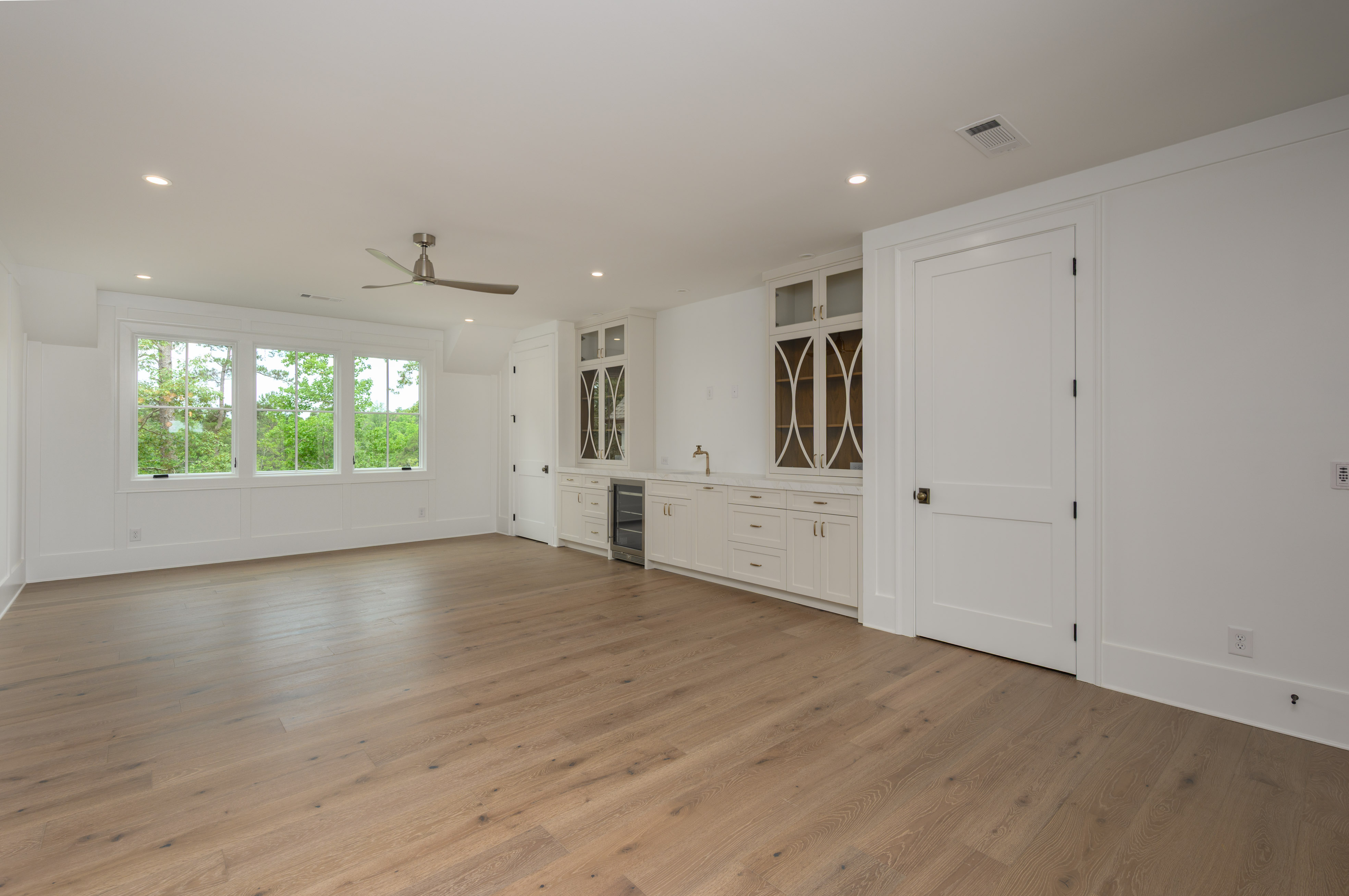 1019 Hilltop Loop image 37